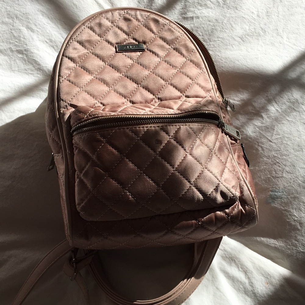 Aldo backpack 5’1 model